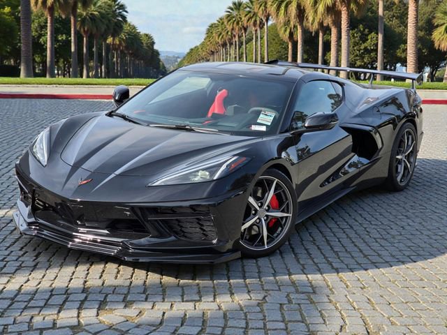 Used 2023 Chevrolet Corvette Stingray Preferred Cpe w/ Z51 Performance Package image 3