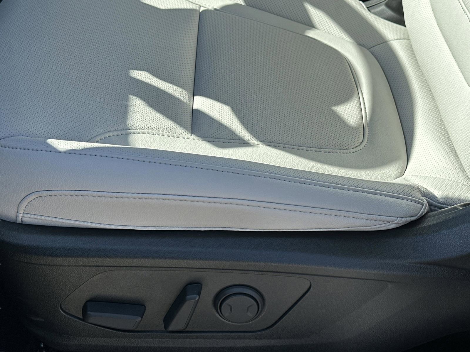 New 2025 Hyundai Tucson SEL image 18