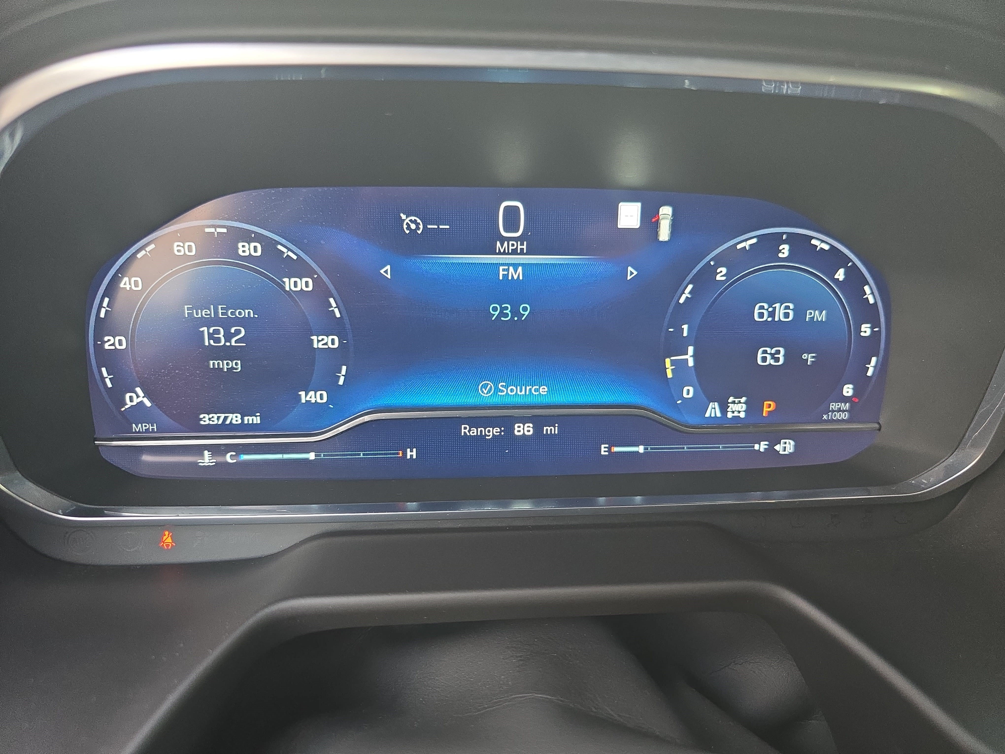 Used 2023 Chevrolet Tahoe Premier AWD/4WD image 20