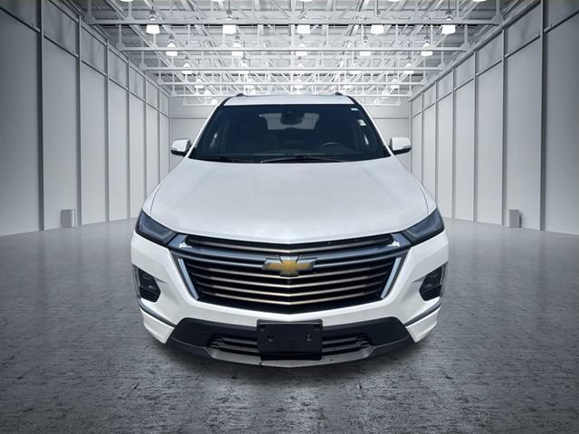 Used 2023 Chevrolet Traverse High Country w/ LPO, Floor Liner Package FWD image 8