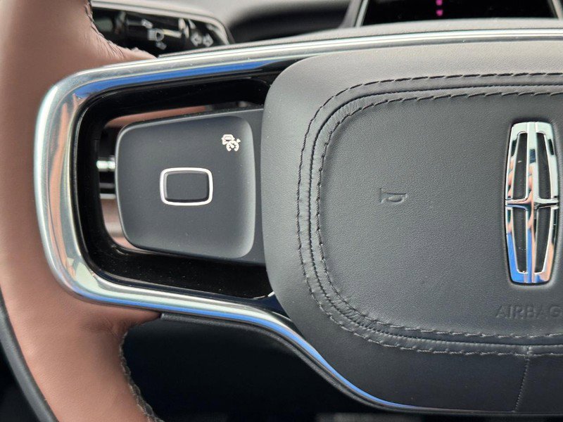 New 2025 Lincoln Navigator L Reserve image 22