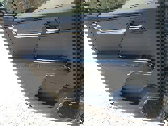 New 2026 GMC Acadia Elevation w/ Elevation Premium Package image 11