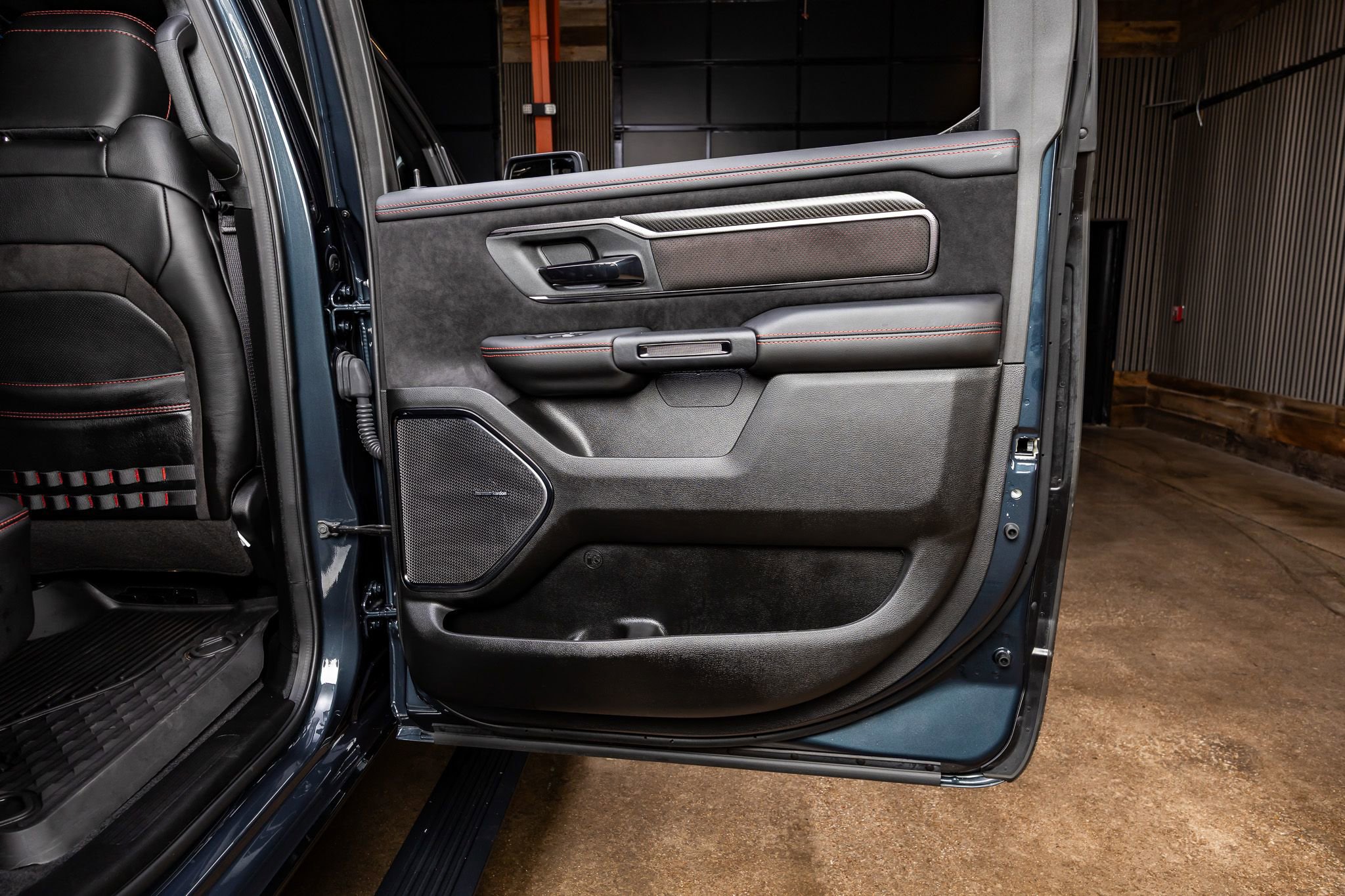 Used 2025 RAM 1500 RHO w/ RHO Level 1 Equipment Group image 38