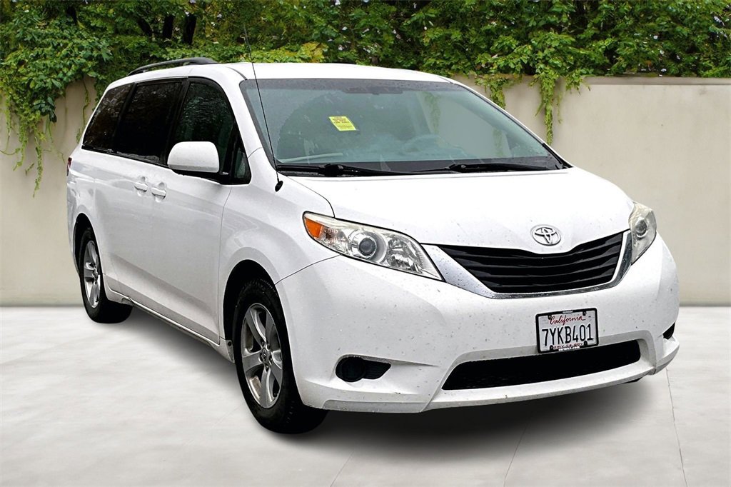 Used 2012 Toyota Sienna LE