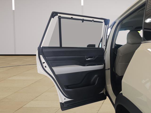 Used 2024 Toyota Grand Highlander AWD image 24