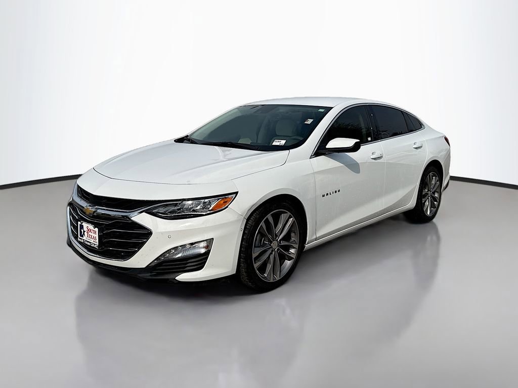 Used 2024 Chevrolet Malibu LT image 3