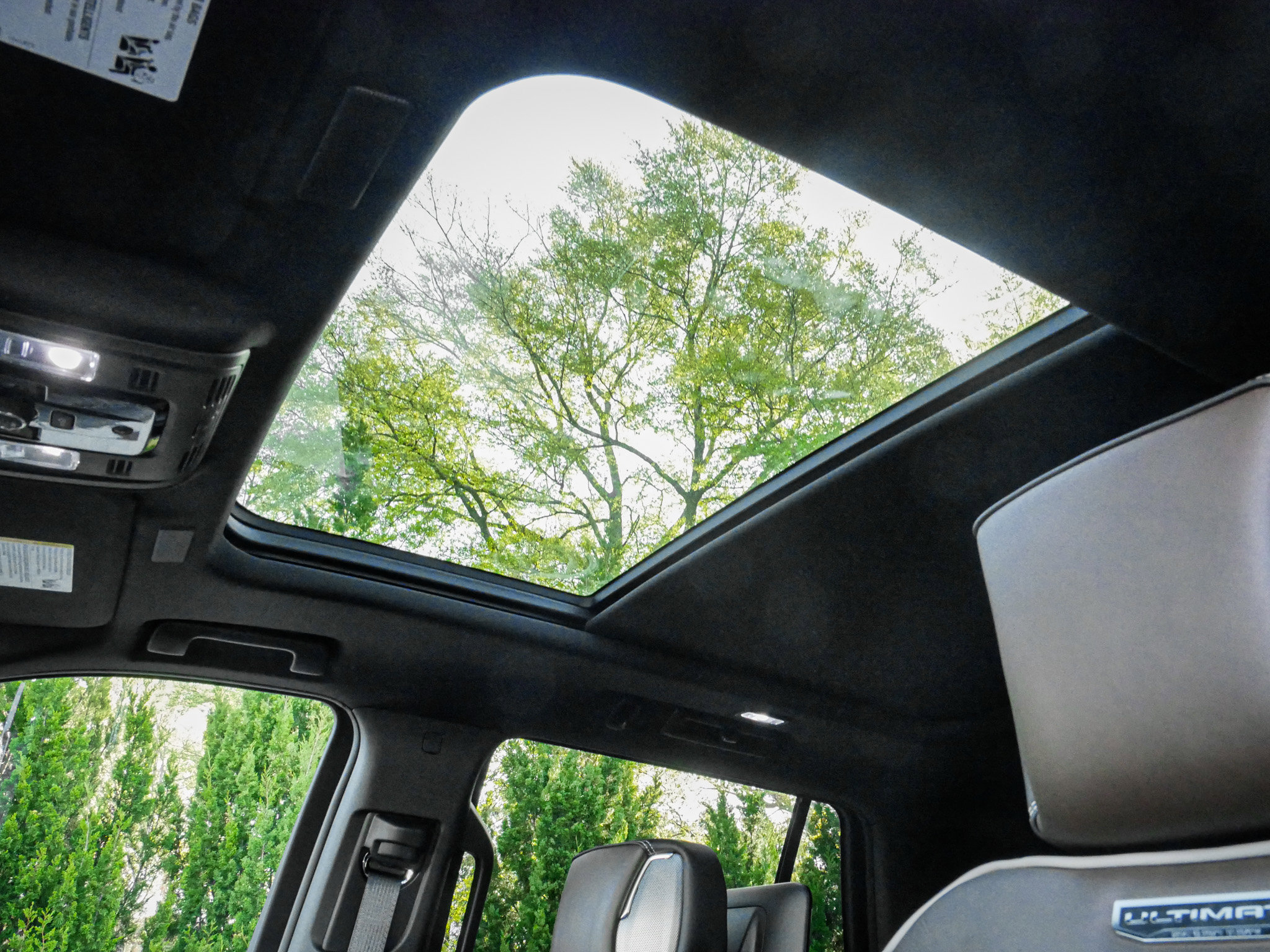 Used 2026 GMC Yukon Denali Ultimate image 28