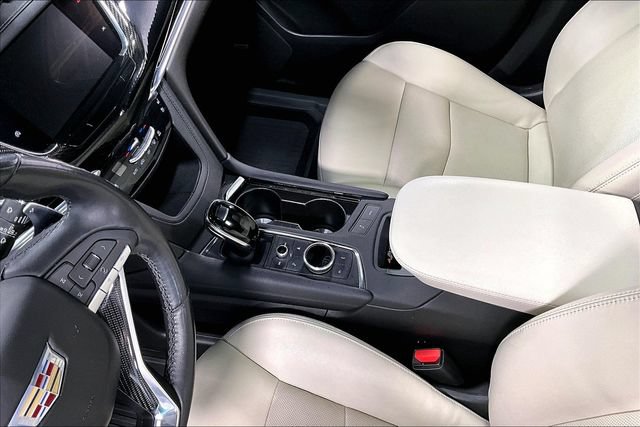Used 2023 Cadillac XT6 Sport AWD/4WD image 19