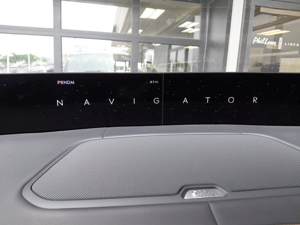 New 2026 Lincoln Navigator L Black Label AWD/4WD image 45