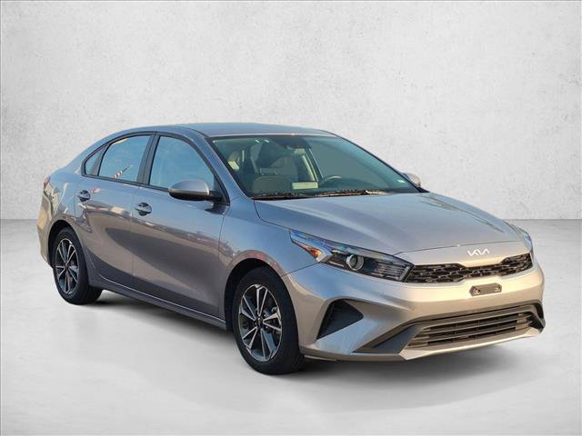 Used 2023 Kia Forte LXS FWD video 3
