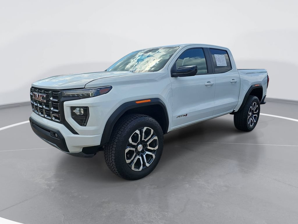 Used 2023 GMC Canyon AT4 w/ Canyon Safety Plus Package AWD/4WD image 9