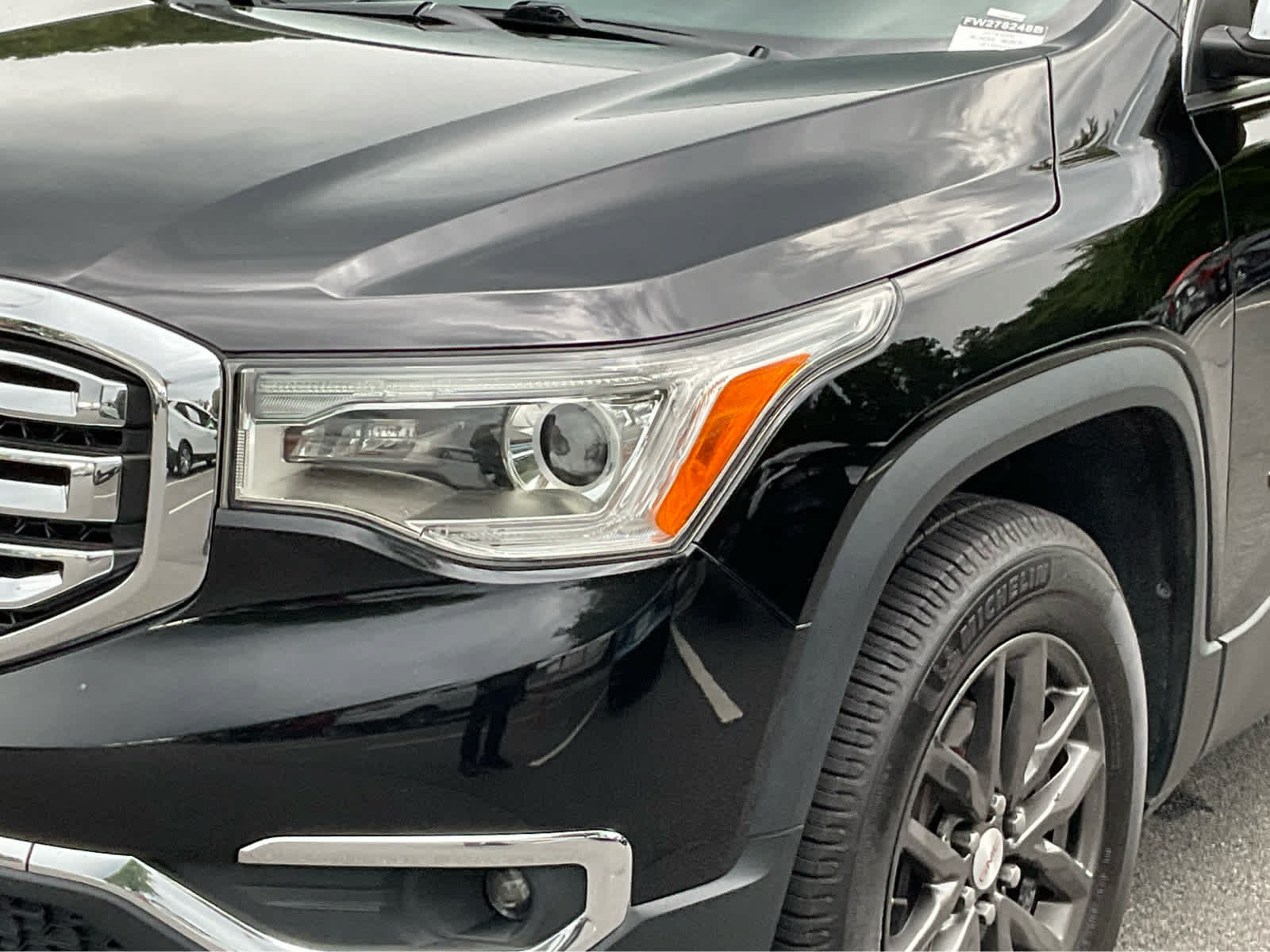 Used 2018 GMC Acadia SLT FWD image 10
