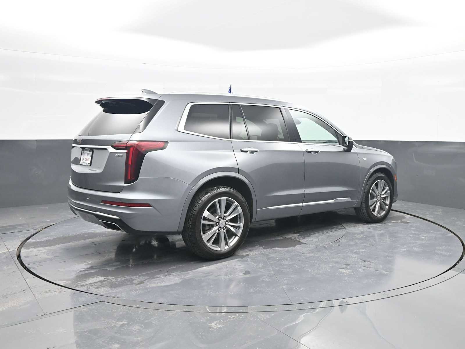 Used 2022 Cadillac XT6 Premium Luxury AWD/4WD image 8