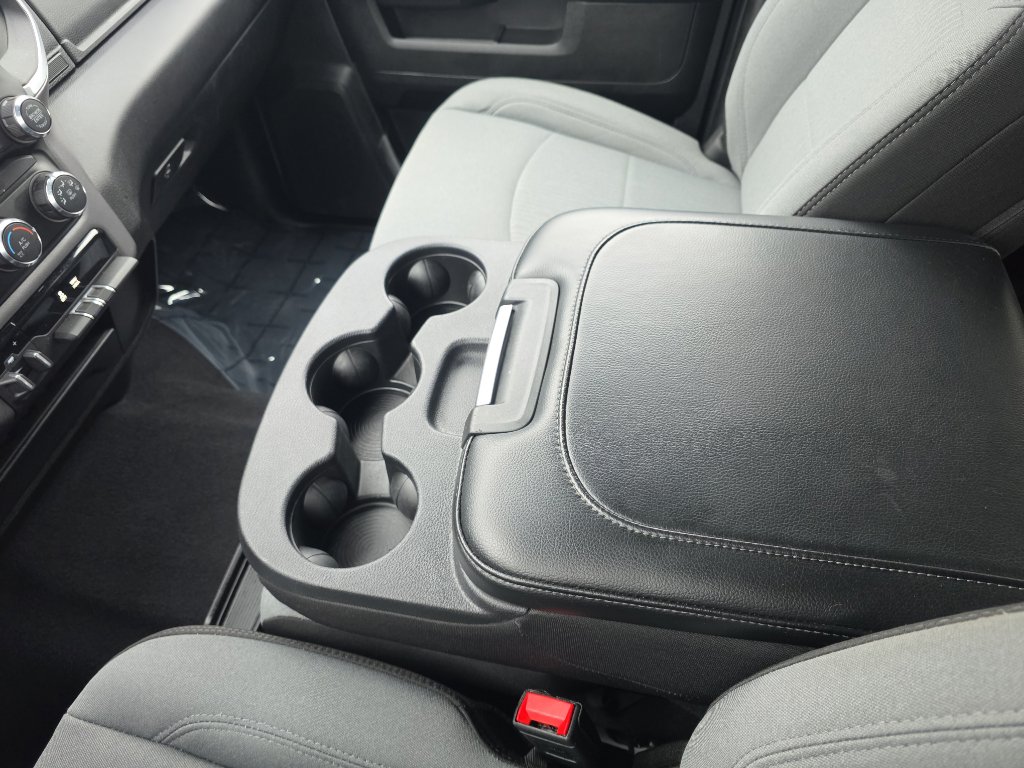 Used 2024 RAM 2500 Big Horn w/ Bed Utility Group image 35