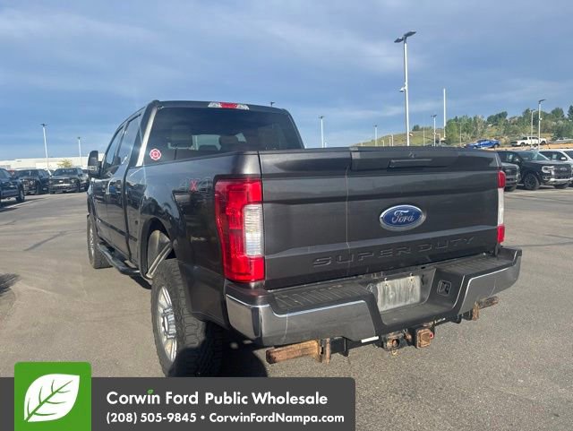 Used 2018 Ford F250 XLT AWD/4WD image 8