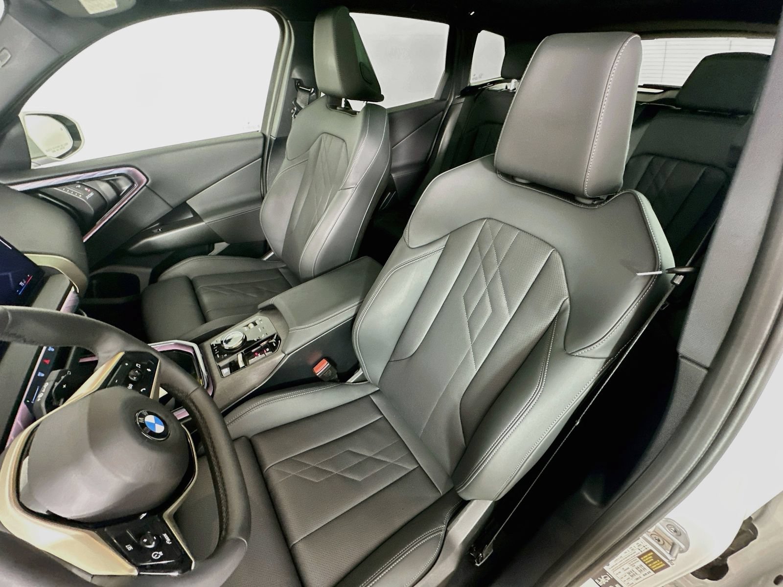 Used 2025 BMW X3 xDrive30i AWD/4WD image 32