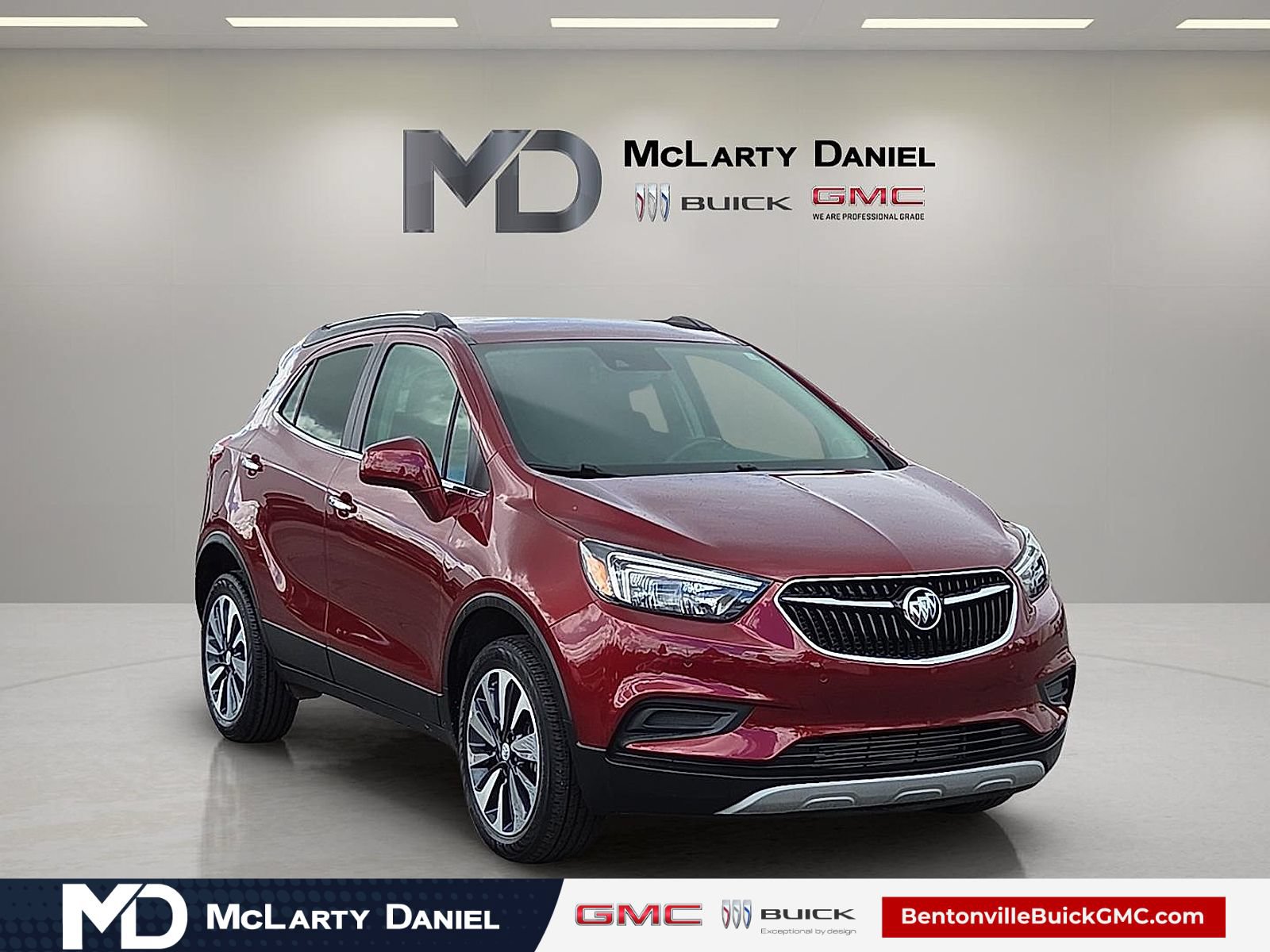 Used 2022 Buick Encore Preferred w/ Safety Package II AWD/4WD image 1
