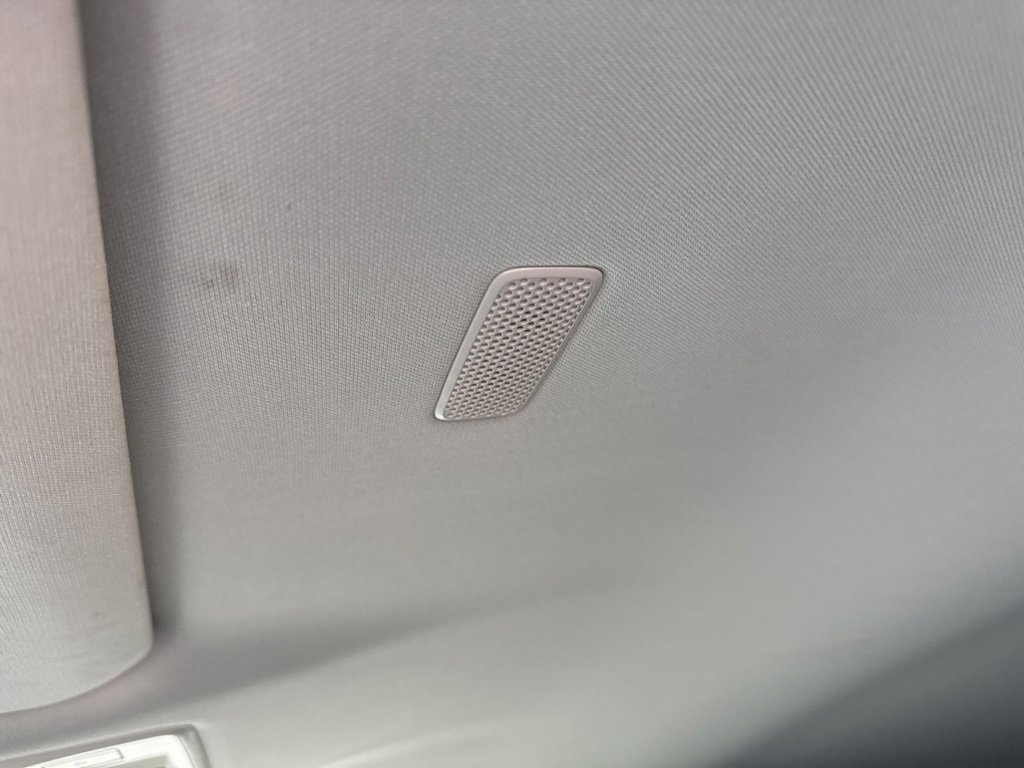 Used 2025 Toyota Grand Highlander FWD image 27