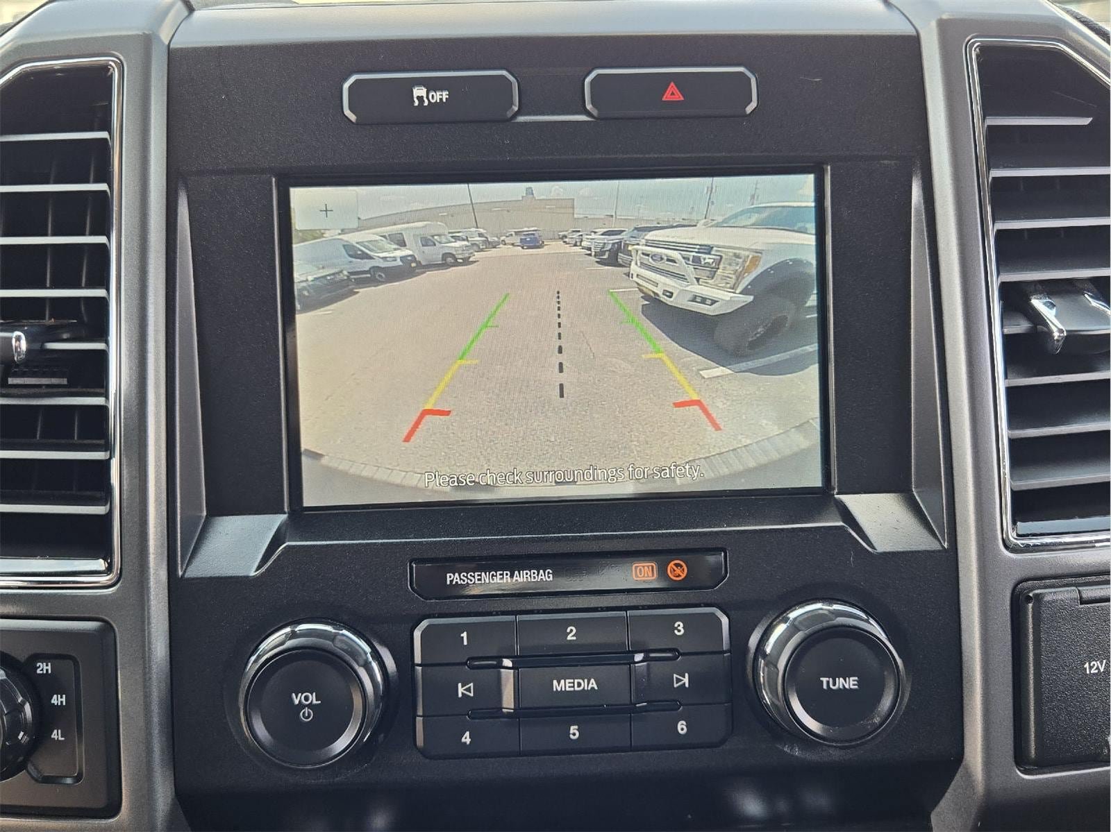 Used 2021 Ford F250 XLT AWD/4WD image 16