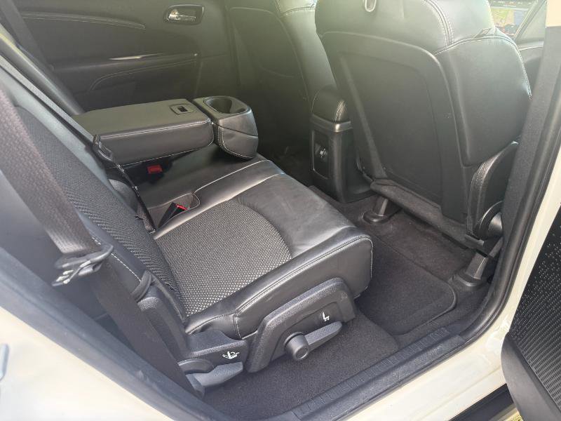 Used 2015 Dodge Journey Crossroad w/ Flexible Seating Group FWD image 12