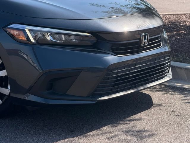 Used 2023 Honda Civic LX image 2