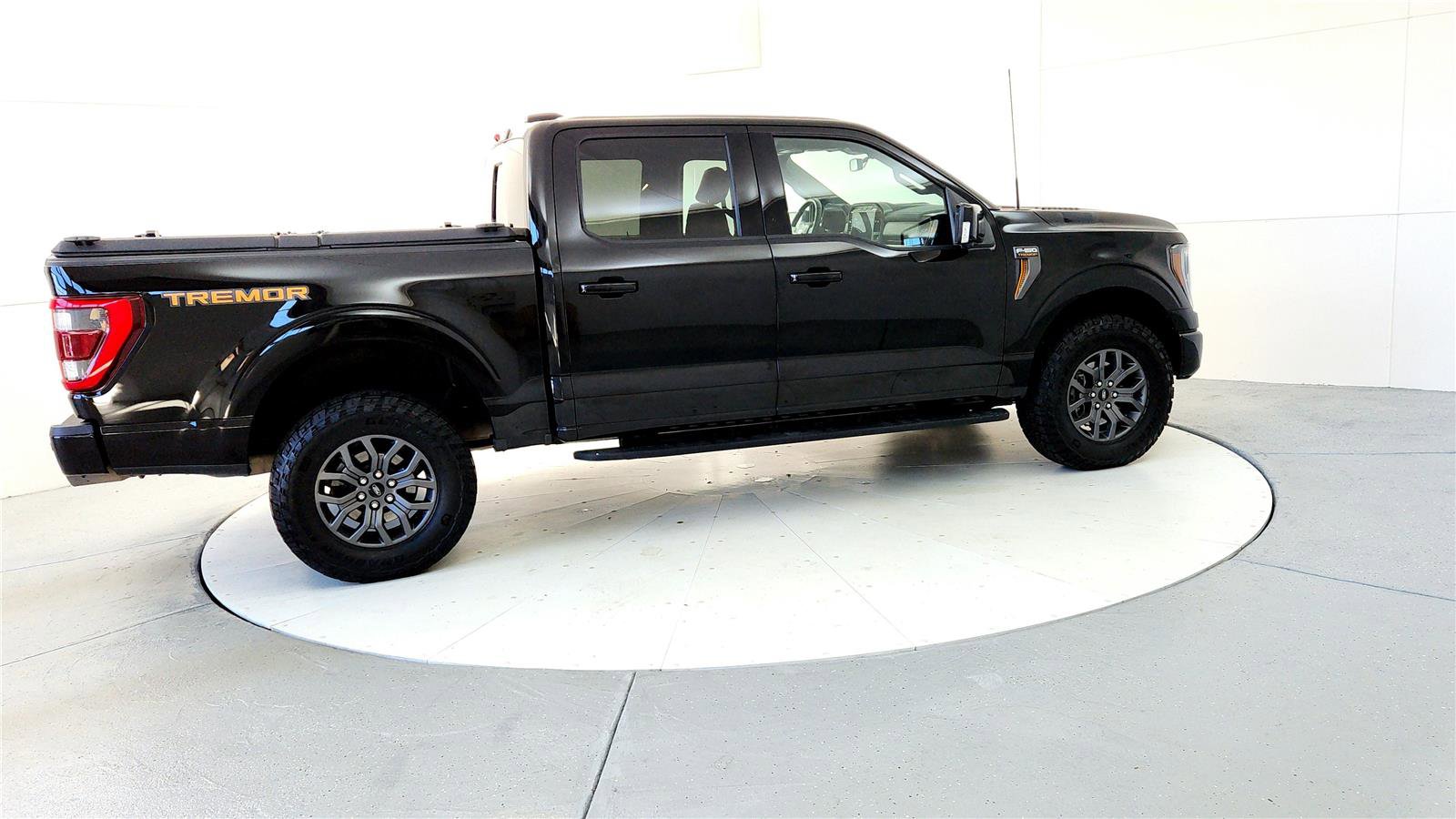 Used 2022 Ford F150 Tremor w/ Equipment Group 402A High image 6