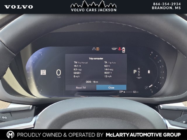 New 2026 Volvo XC60 B5 Plus w/ Protection Package Premier AWD/4WD image 9