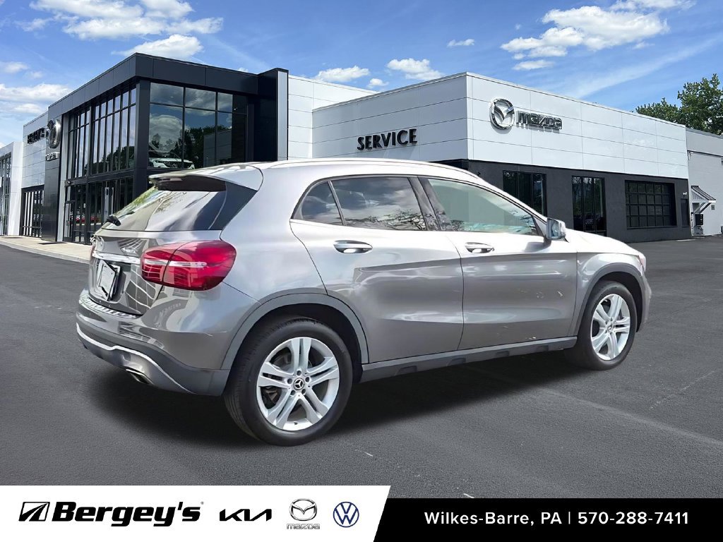 Used 2019 Mercedes-Benz GLA 250 4MATIC image 10