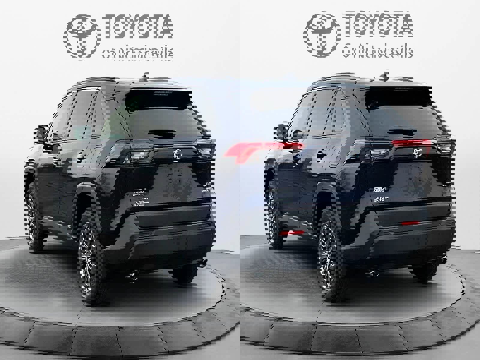 Used 2024 Toyota RAV4 XLE Premium w/ Weather Package image 4