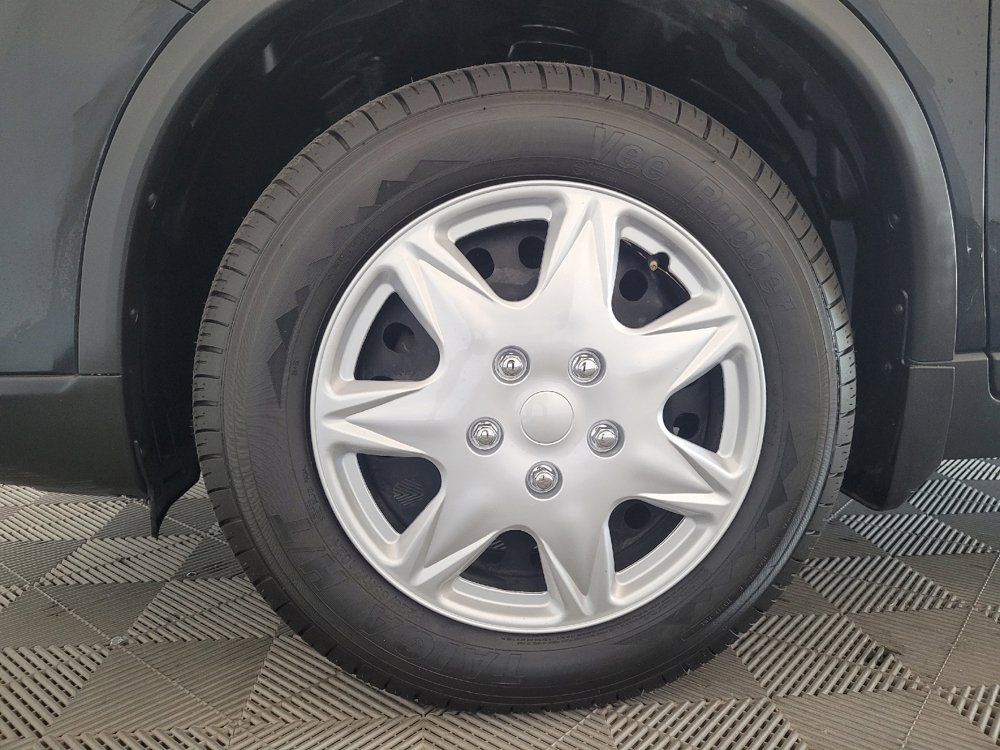 Used 2016 Nissan Rogue S FWD image 31