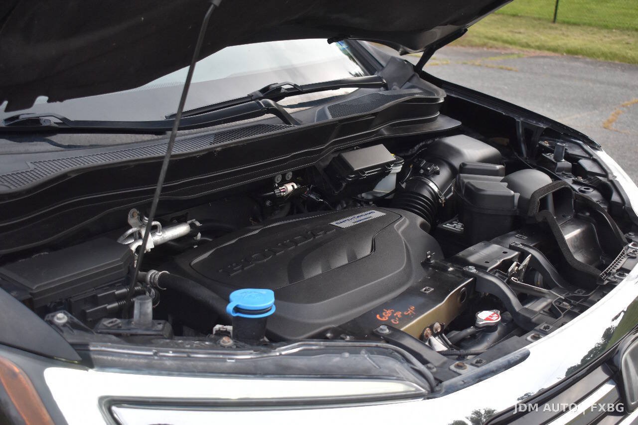 Used 2016 Honda Pilot Touring image 37