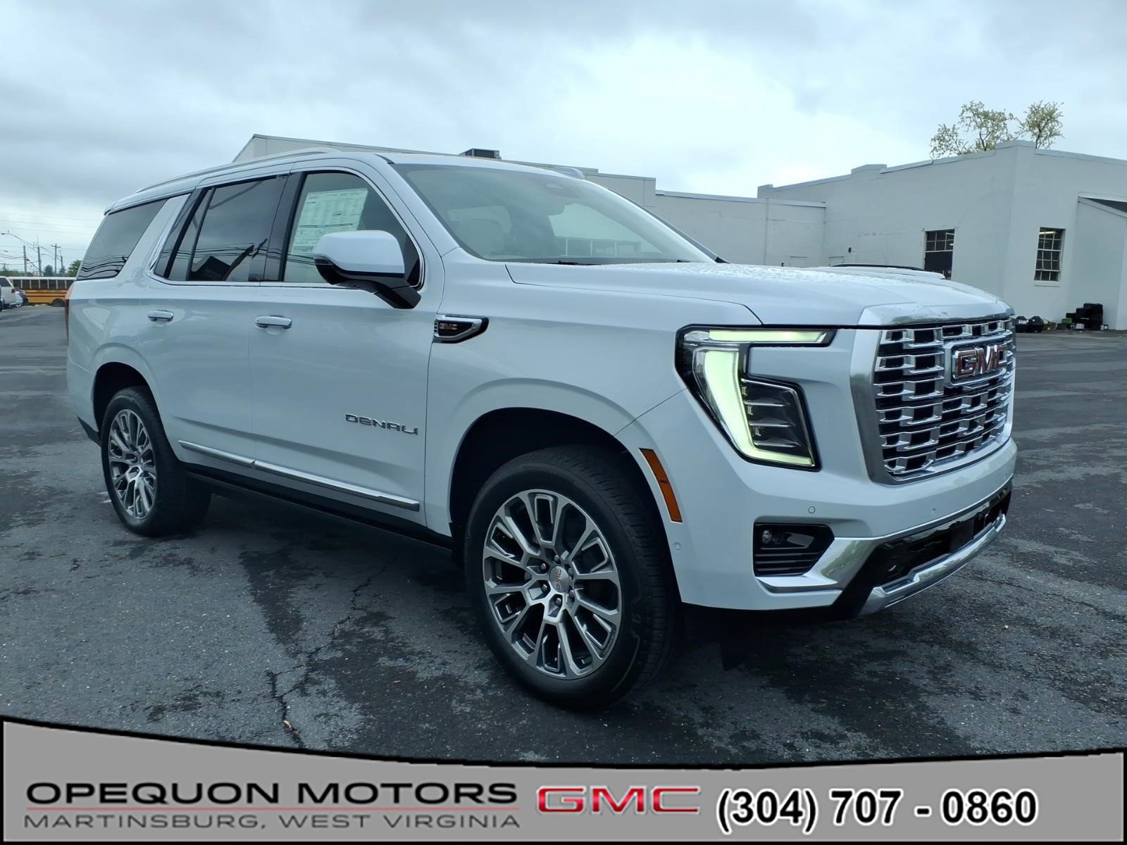 New 2026 GMC Yukon Denali AWD/4WD image 1