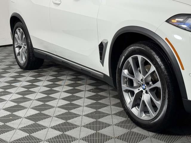 Used 2025 BMW X5 xDrive40i image 12
