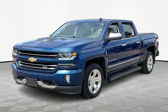 Used 2017 Chevrolet Silverado 1500 LTZ Z71 w/ LTZ Plus Package image 3
