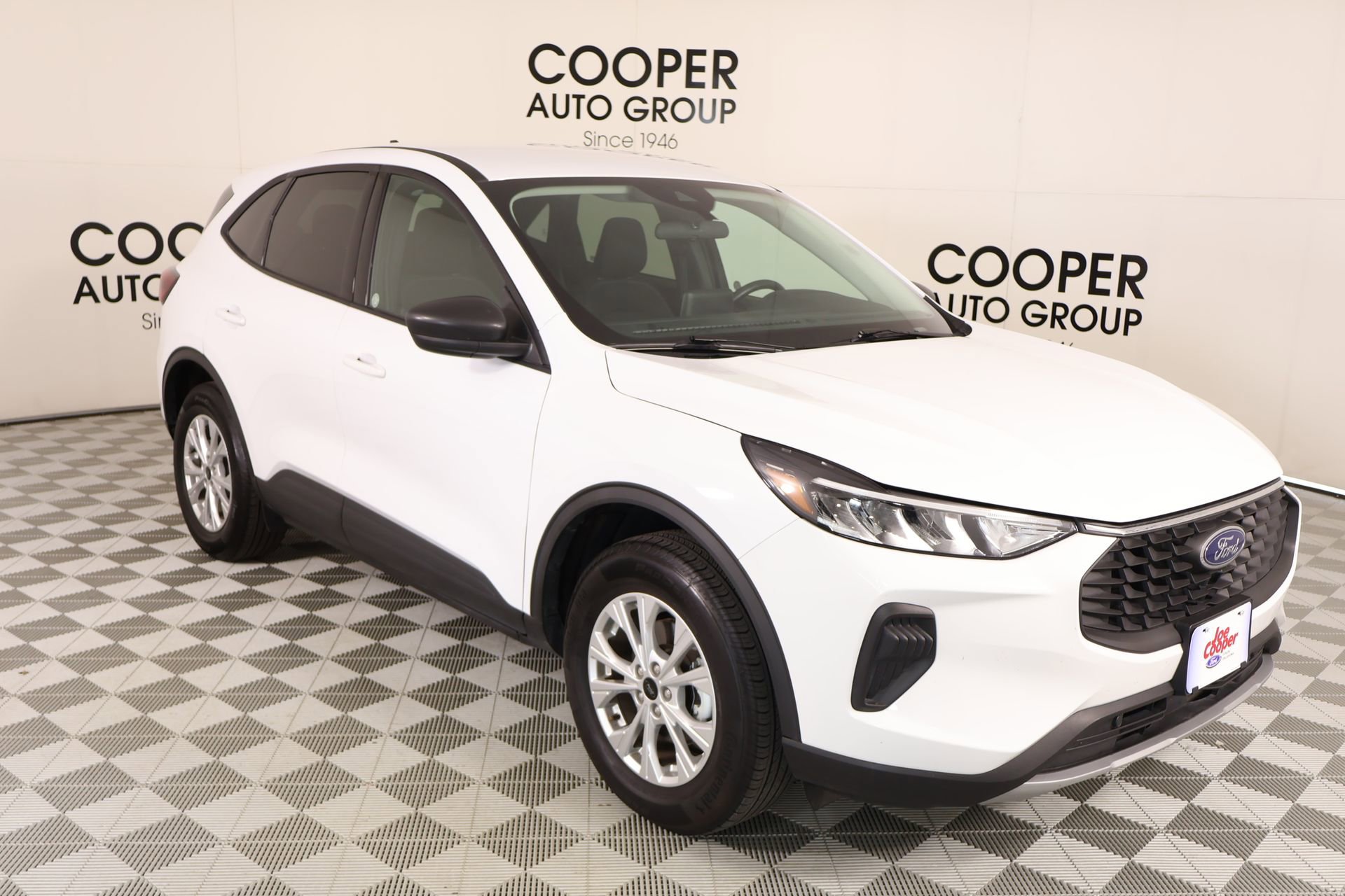 Used 2025 Ford Escape Active AWD/4WD image 1
