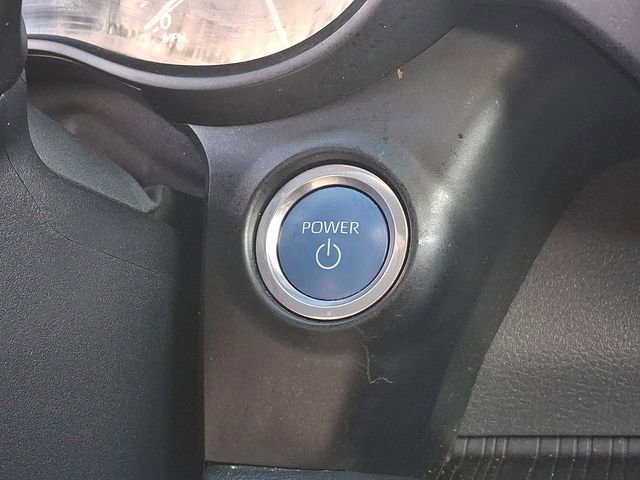 Used 2023 Toyota Sienna XSE image 27