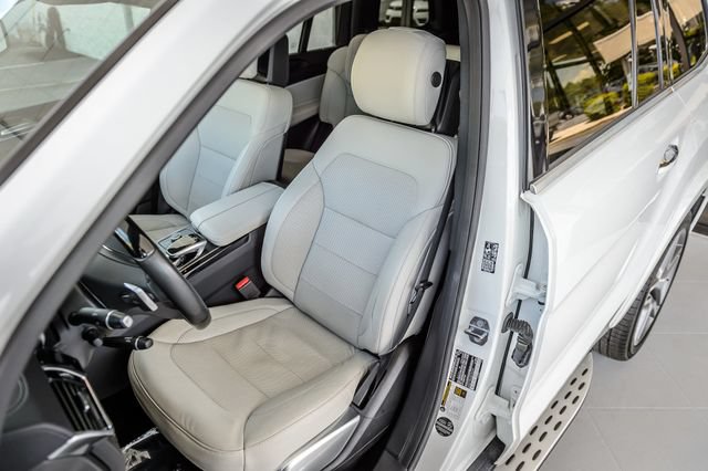 Used 2018 Mercedes-Benz GLS 550 4MATIC image 43
