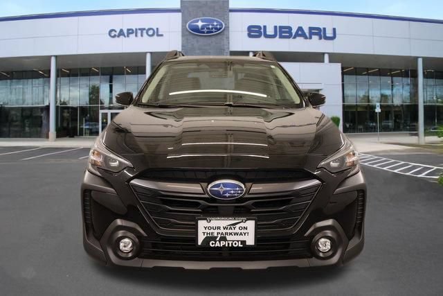 Certified 2025 Subaru Outback Premium AWD/4WD image 7