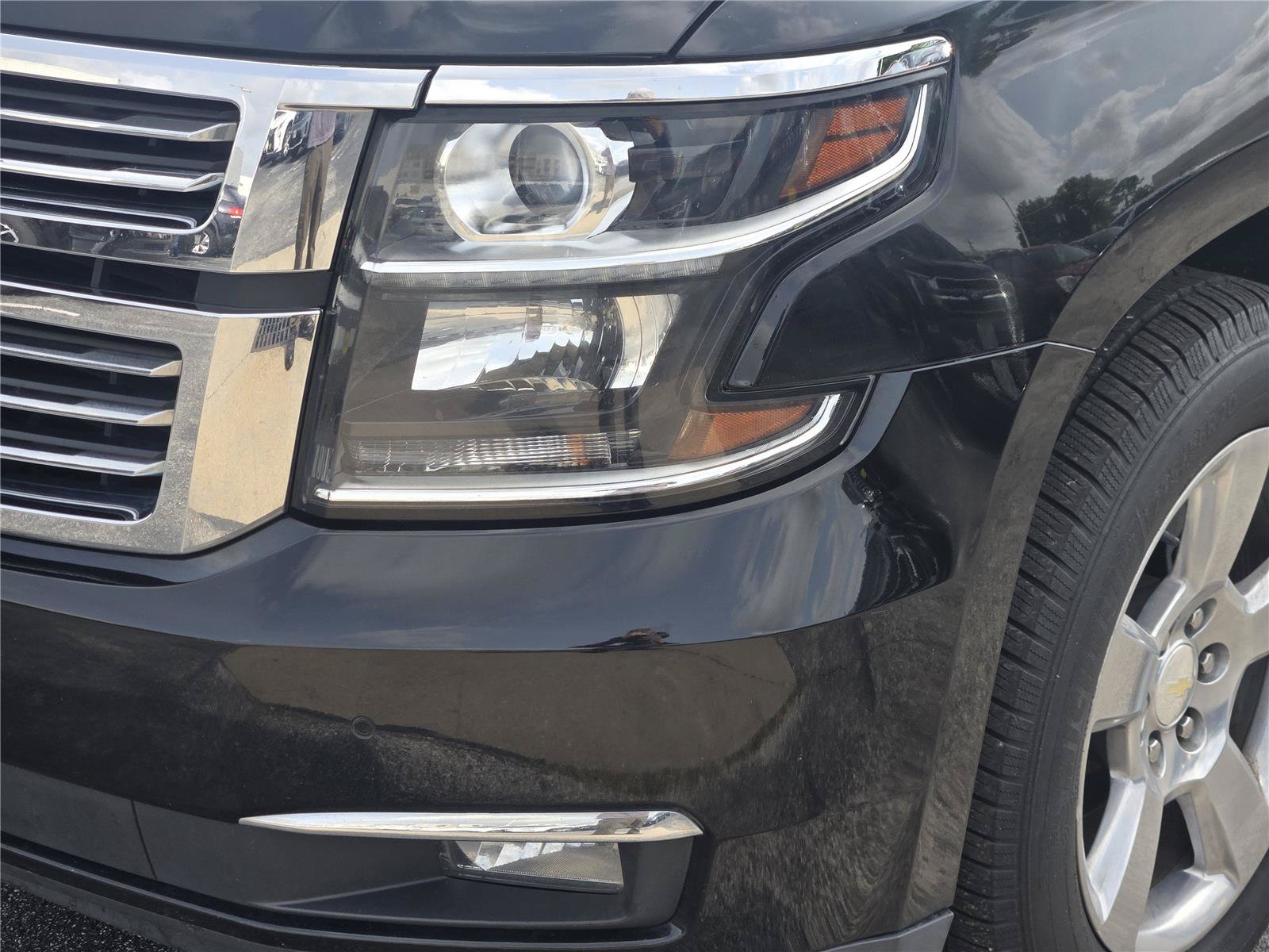 Used 2018 Chevrolet Tahoe Premier AWD/4WD image 9