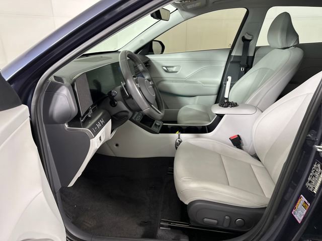 Used 2024 Hyundai Kona Limited image 11