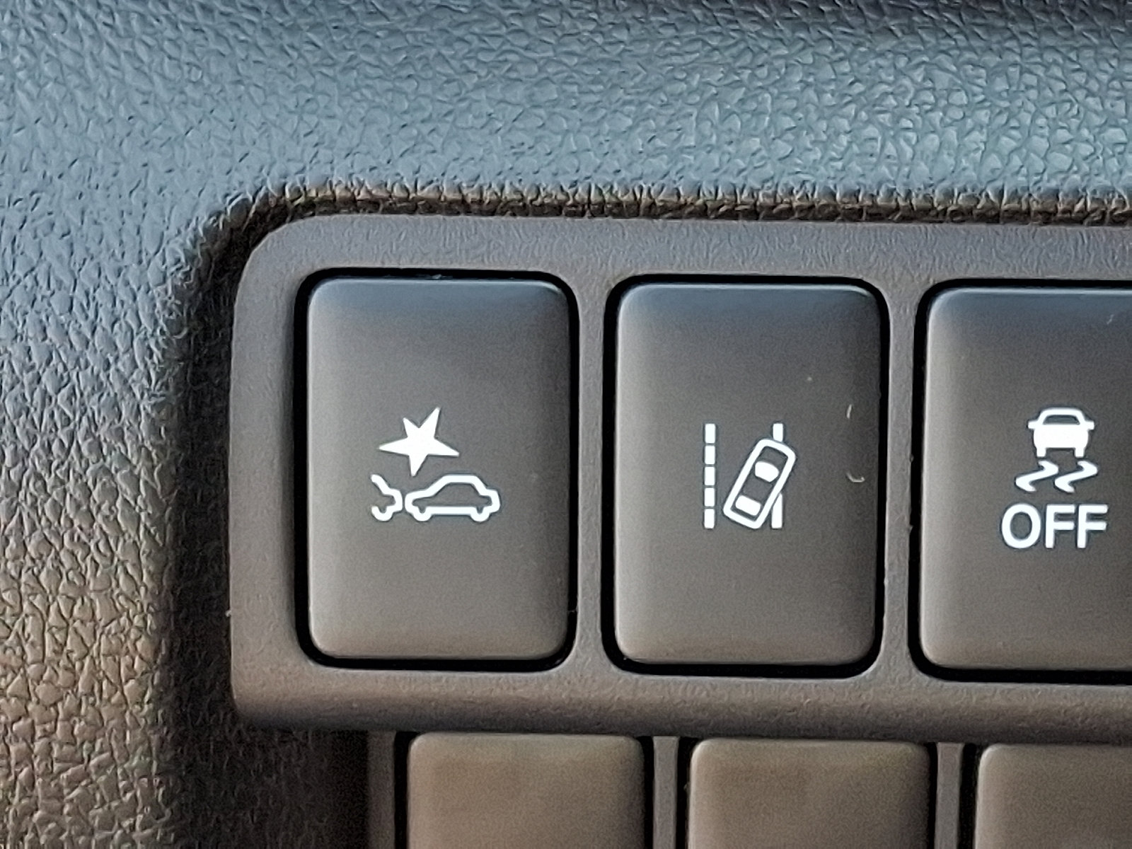 Used 2024 Mitsubishi Eclipse Cross SEL AWD/4WD image 27