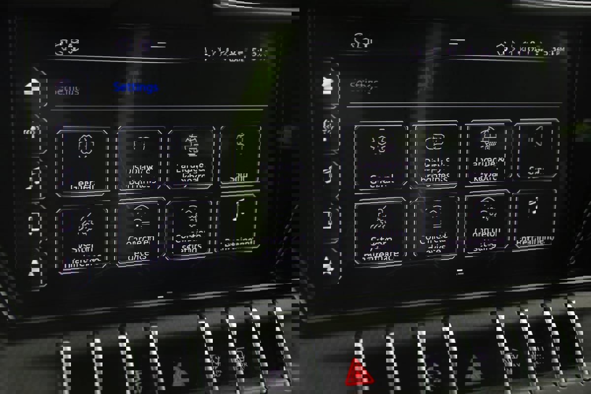 Used 2022 Lamborghini Urus image 62