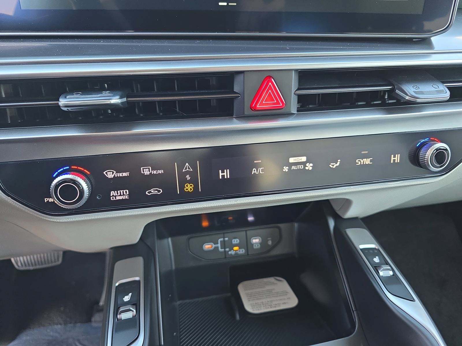 New 2026 Kia Sorento S AWD/4WD image 23