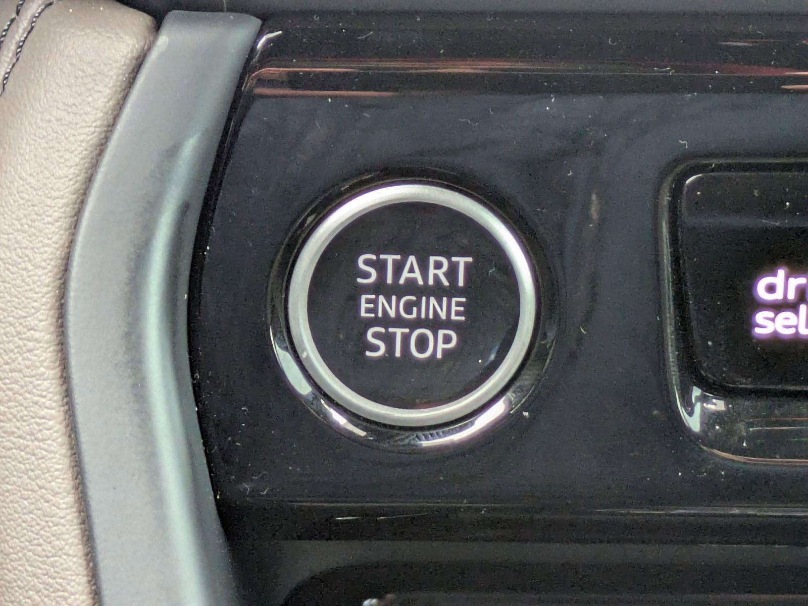 Used 2025 Audi Q5 Premium Plus image 16