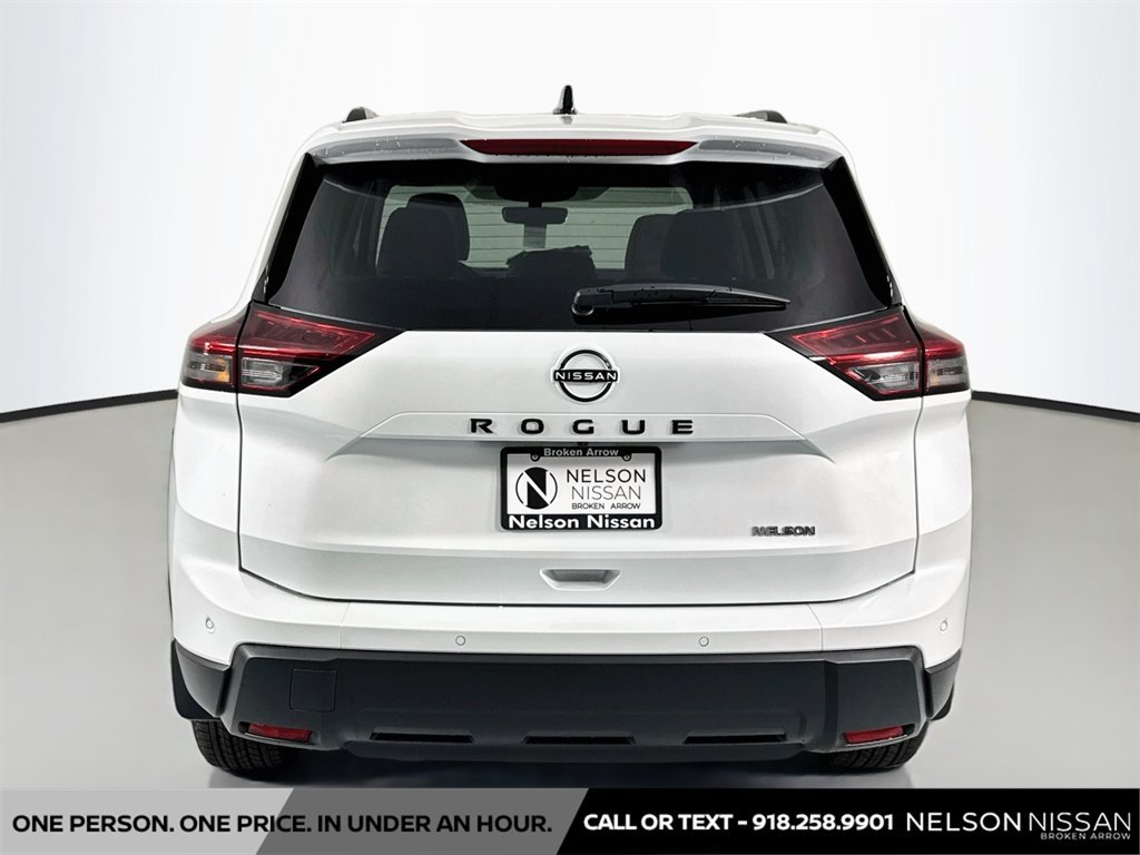 New 2026 Nissan Rogue Dark Armor FWD image 6