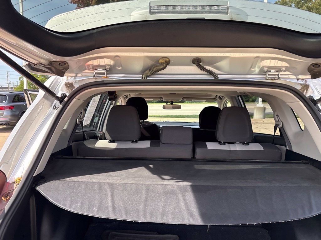 Used 2014 Toyota RAV4 XLE AWD/4WD image 24