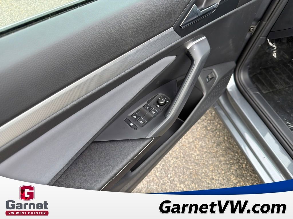 New 2026 Volkswagen Jetta SE image 11