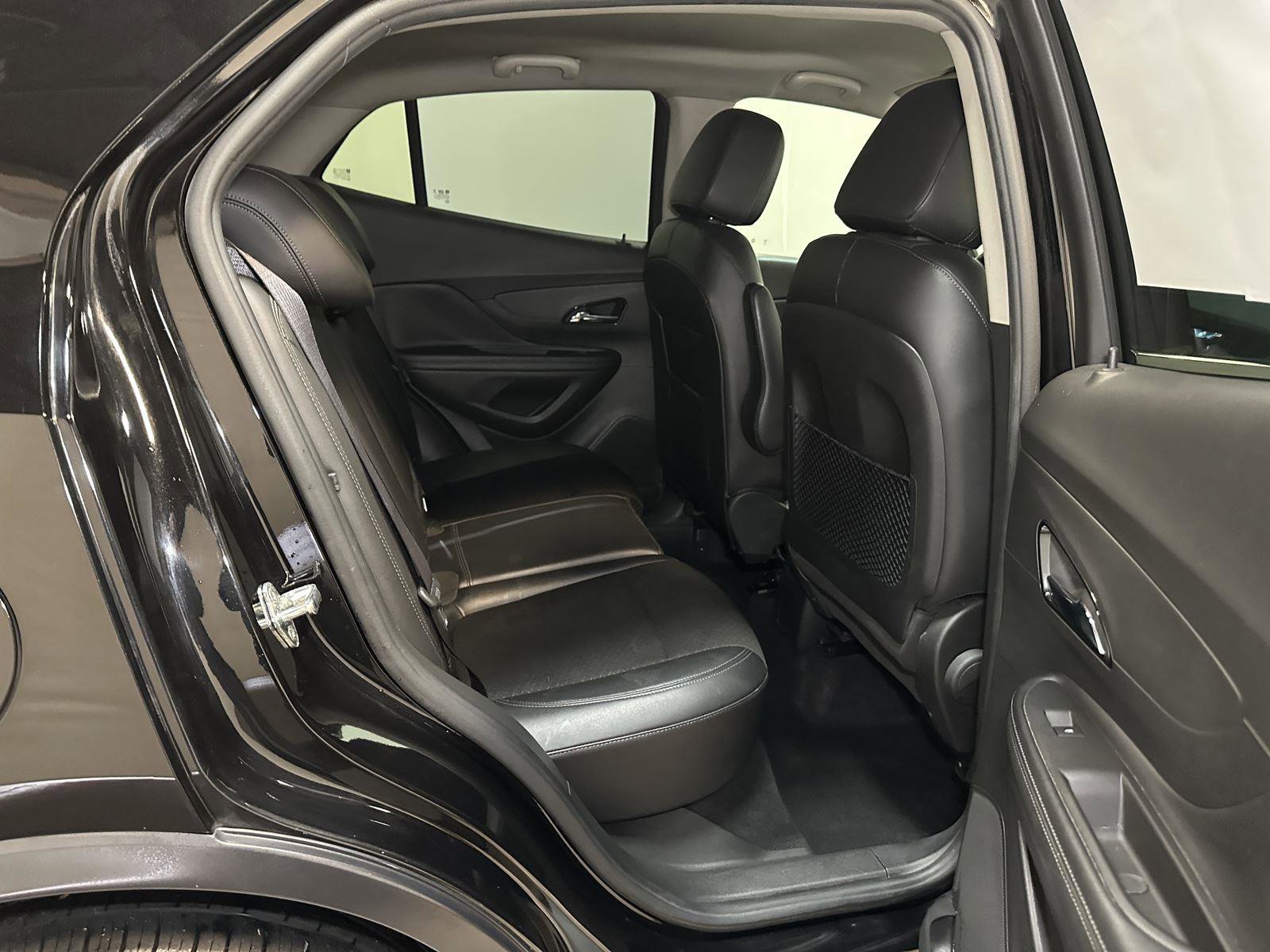 Used 2019 Buick Encore Preferred image 36