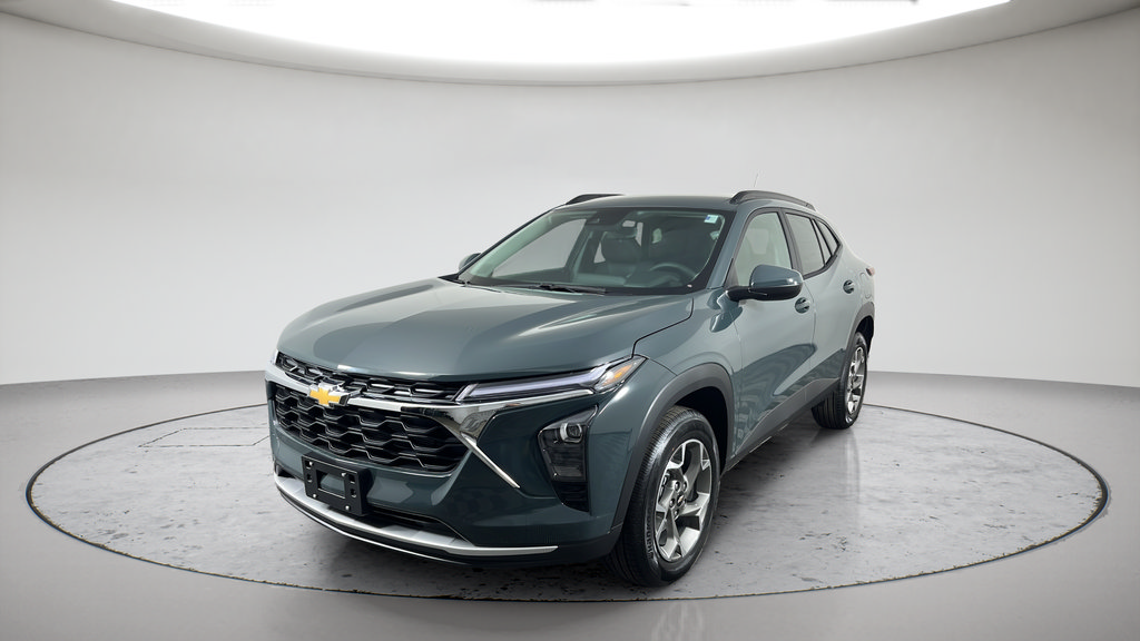 New 2026 Chevrolet Trax LT w/ LT Convenience Package FWD image 7