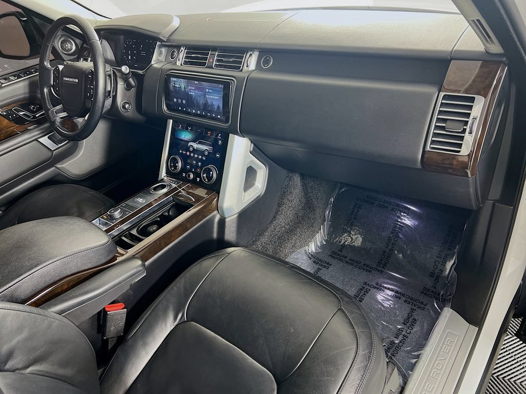 Used 2021 Land Rover Range Rover AWD/4WD image 30